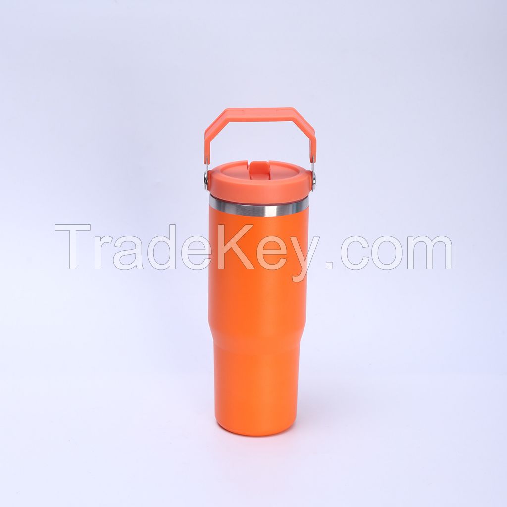 Cross-border 30-ounce spray-painted plastic single-use car cup, 304 stainless steel vacuum-insulated cup, large-capacity portable car cup.