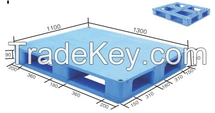 plastic pallet