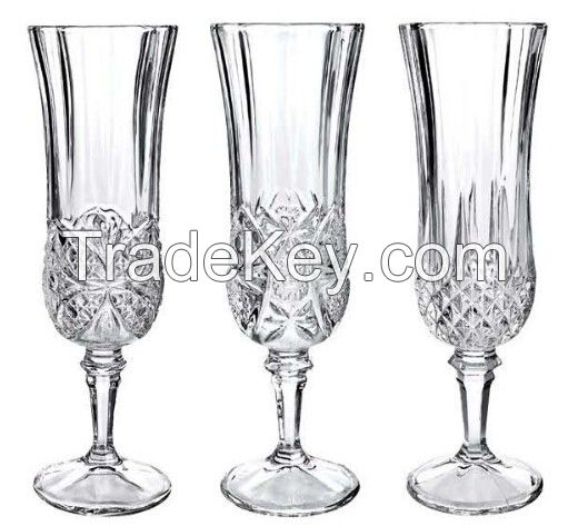 Glass goblet