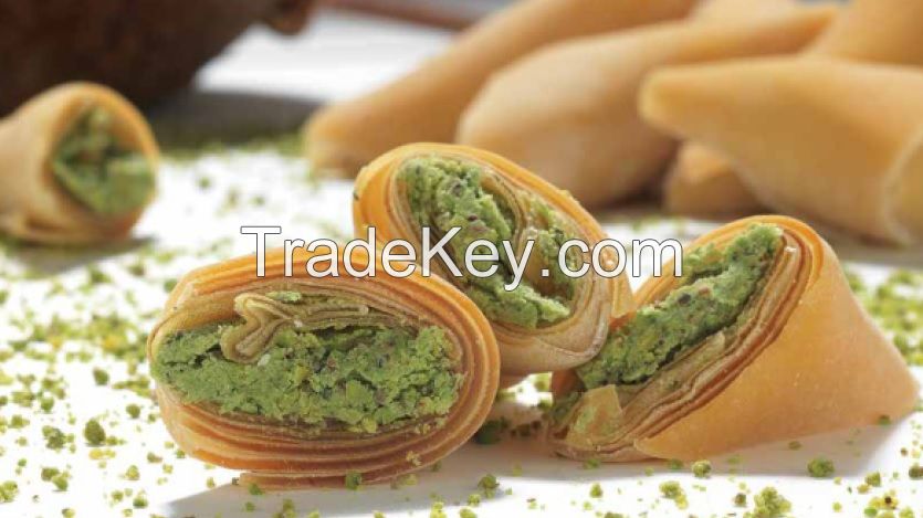 Pastry Pockets with Pistachio