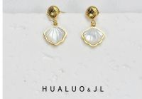 shell earrings