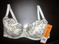 Sell Kris line Adrianna push up + strings set