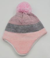 Knitted Winter Hats Warm with a pom-pom Unisex BSCI RWS