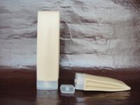 Sell shampoo bottle shower bottle , lotion bottle