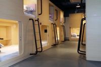 Wood capsule Bunk Bed for Hostels /School Students Dormitory Loft Bed Frame/capsule hotel bed