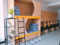 Wood capsule Bunk Bed for Hostels /School Students Dormitory Loft Bed Frame/capsule hotel bed