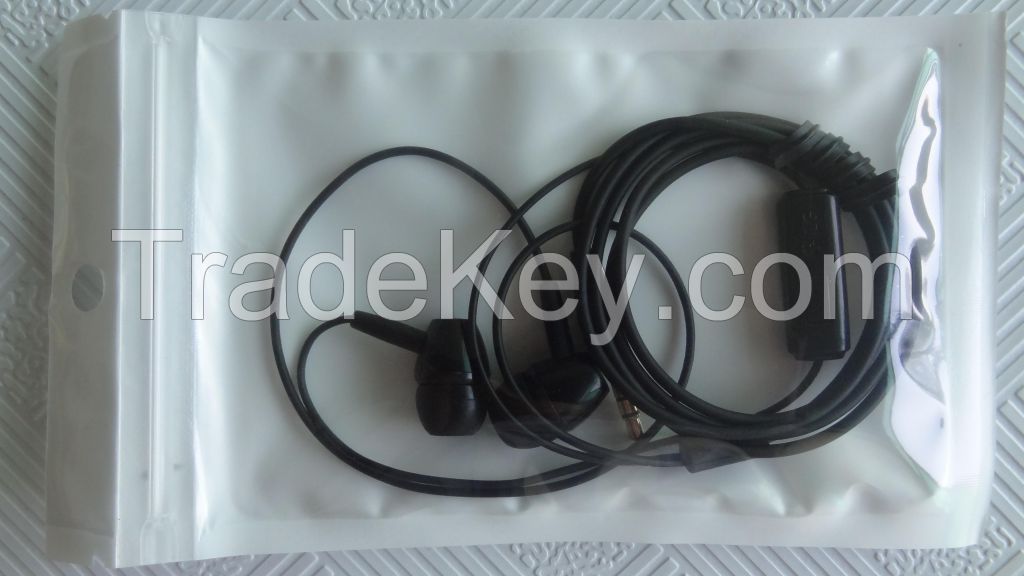 1 USD/PCS with high quality earphone