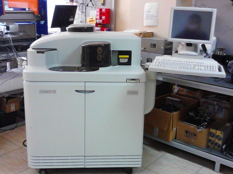 Vitros ECI immunology analyzer