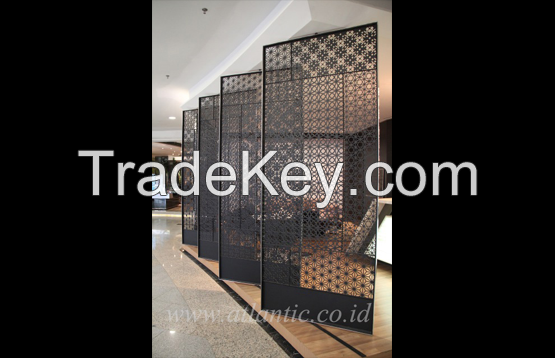 Metal Divider / Partition / Screen