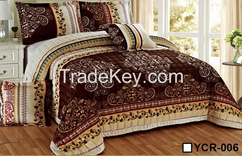 SHORT VELVET BEDSPREAD SET