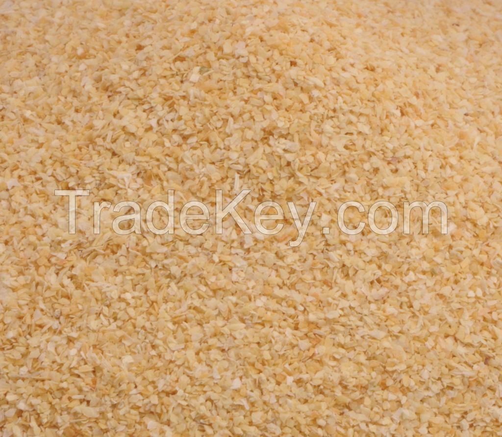 Manufacturer & Exporters of Dehydrated White and Red Onion