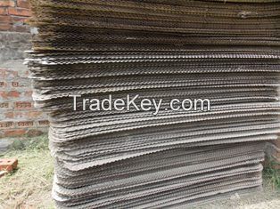 Titanium scrap plate