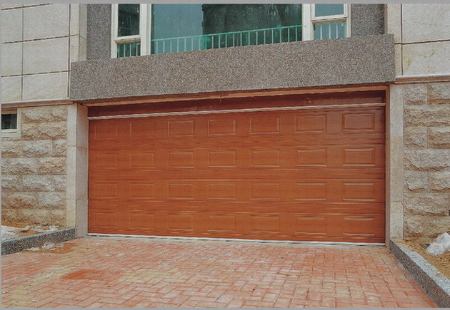 Plastic-Covered Plate Garage Door