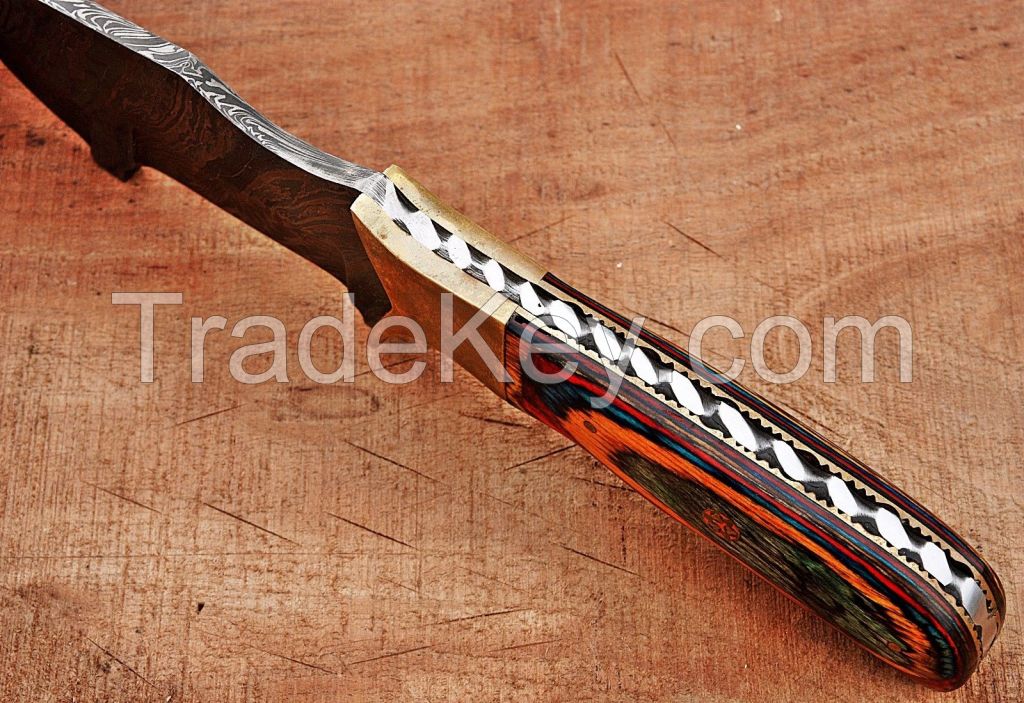 handmade damscus hunting tracker knife