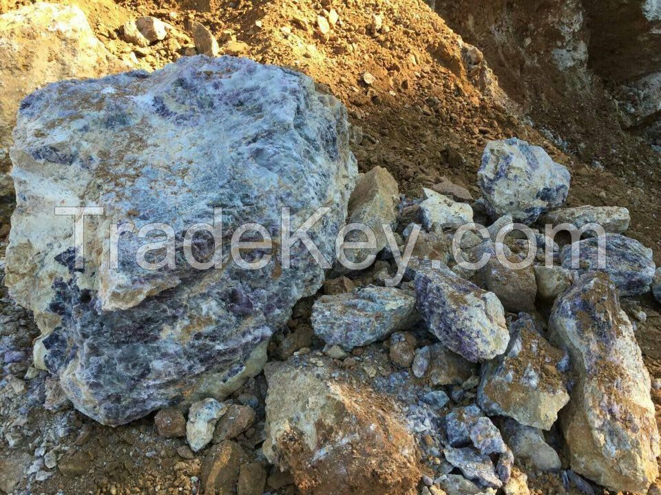 Fluorspar lumps