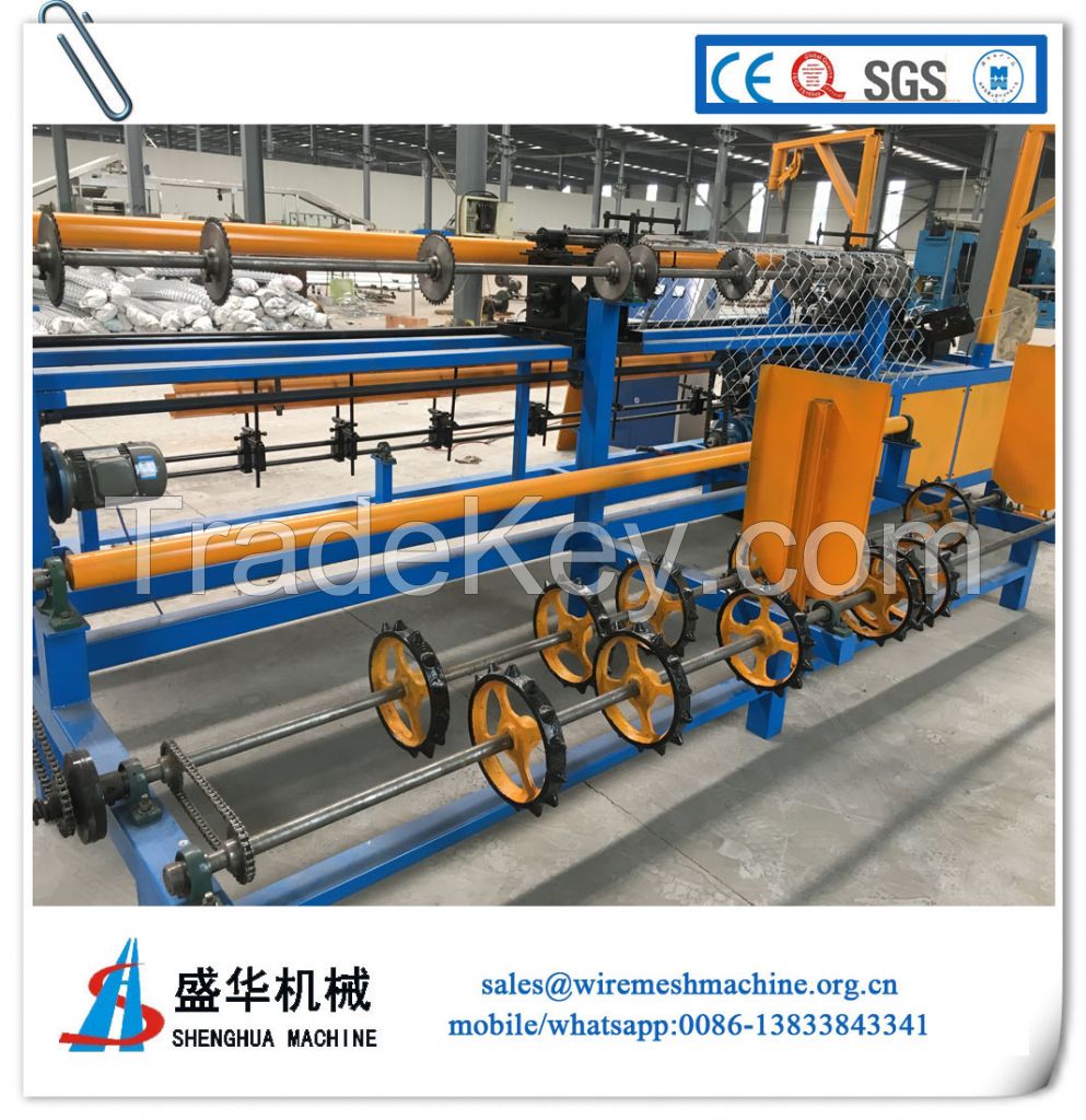 Full automatic Chain Link Fence Machine (made in China)