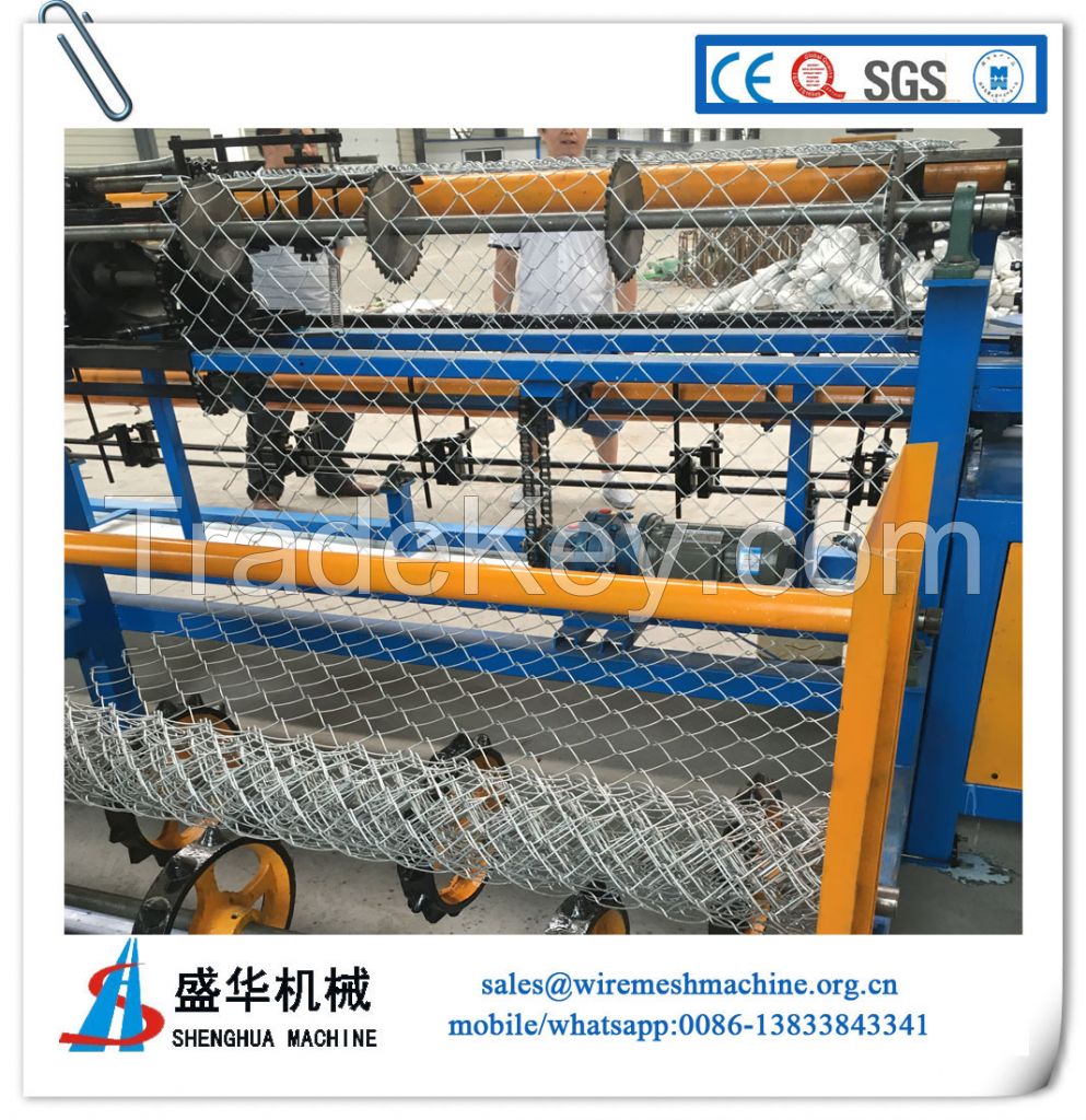 Full automatic Chain Link Fence Machine (made in China)