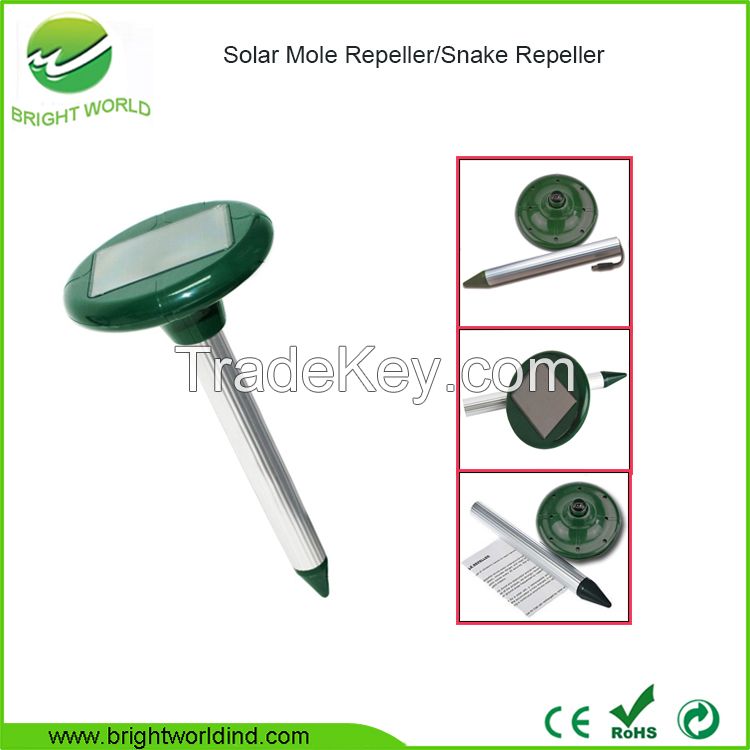 Bright World Pest Repeller Solar Mole Repeller 