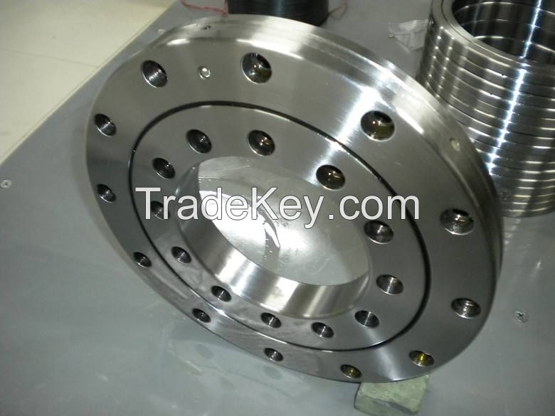 Cross roller bearing RU124X UU CC0 P2 B G X - N