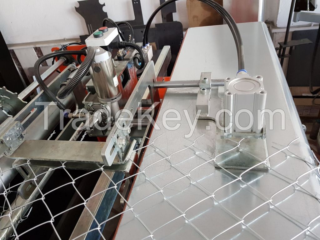Chain Link Fence Machine