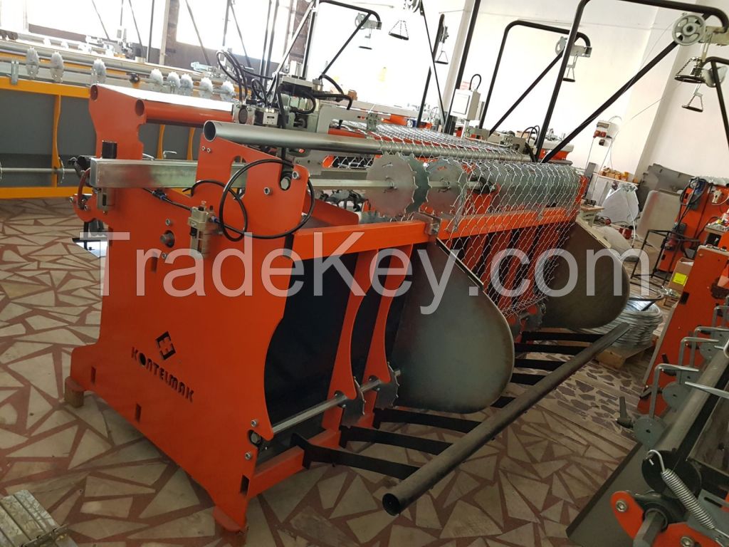Chain Link Fence Machine