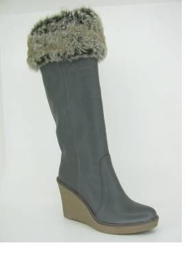 sell ladies&#039; boot