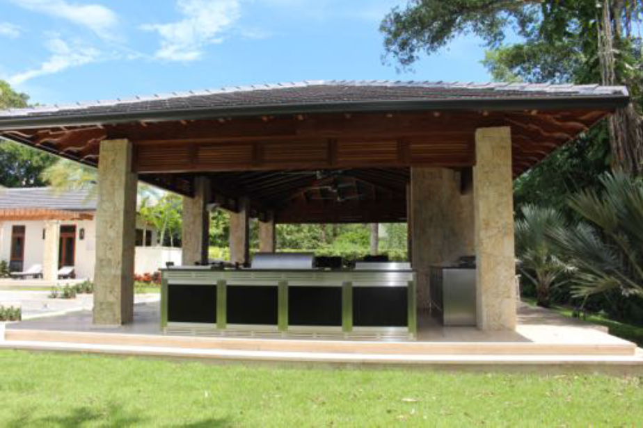 Luxury Outdoor Stainless Steel Kitchen Cabinet with Al honey-comb insert