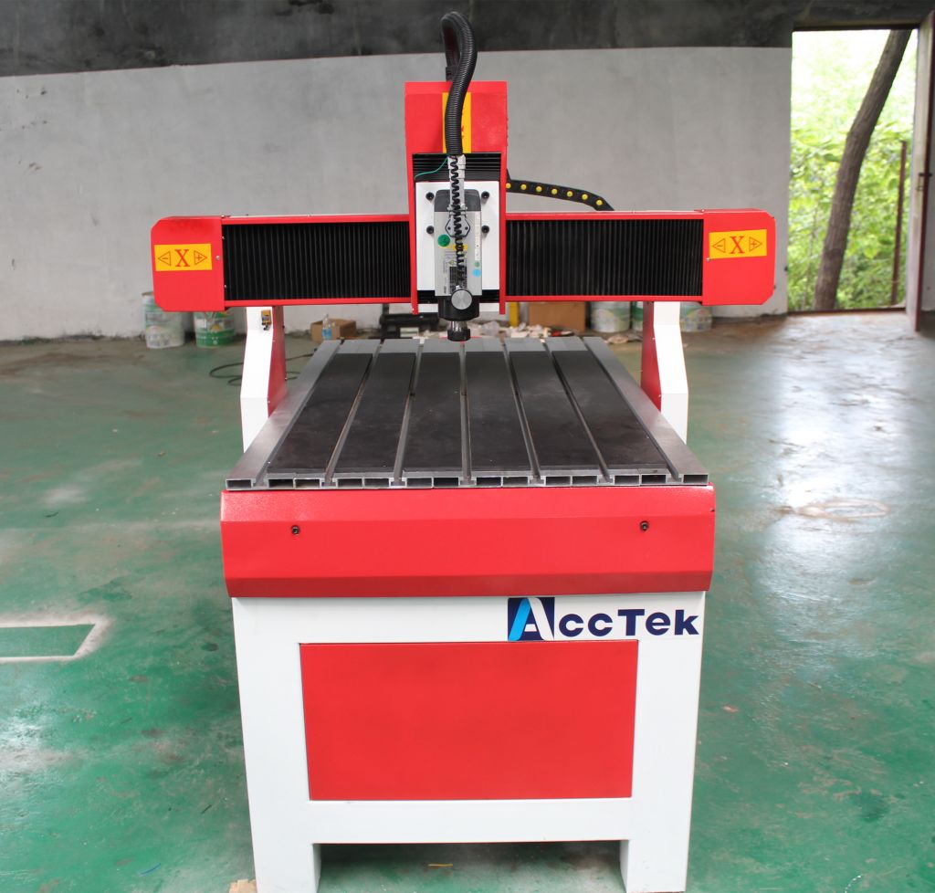 Multifunction wood carving machine beauty typ cnc router 6090, 1.5KW water cooled spindle mini cnc machine