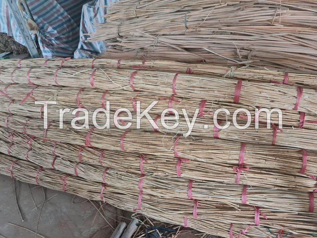 100% Super cheap natural raw rattan from Vietnam