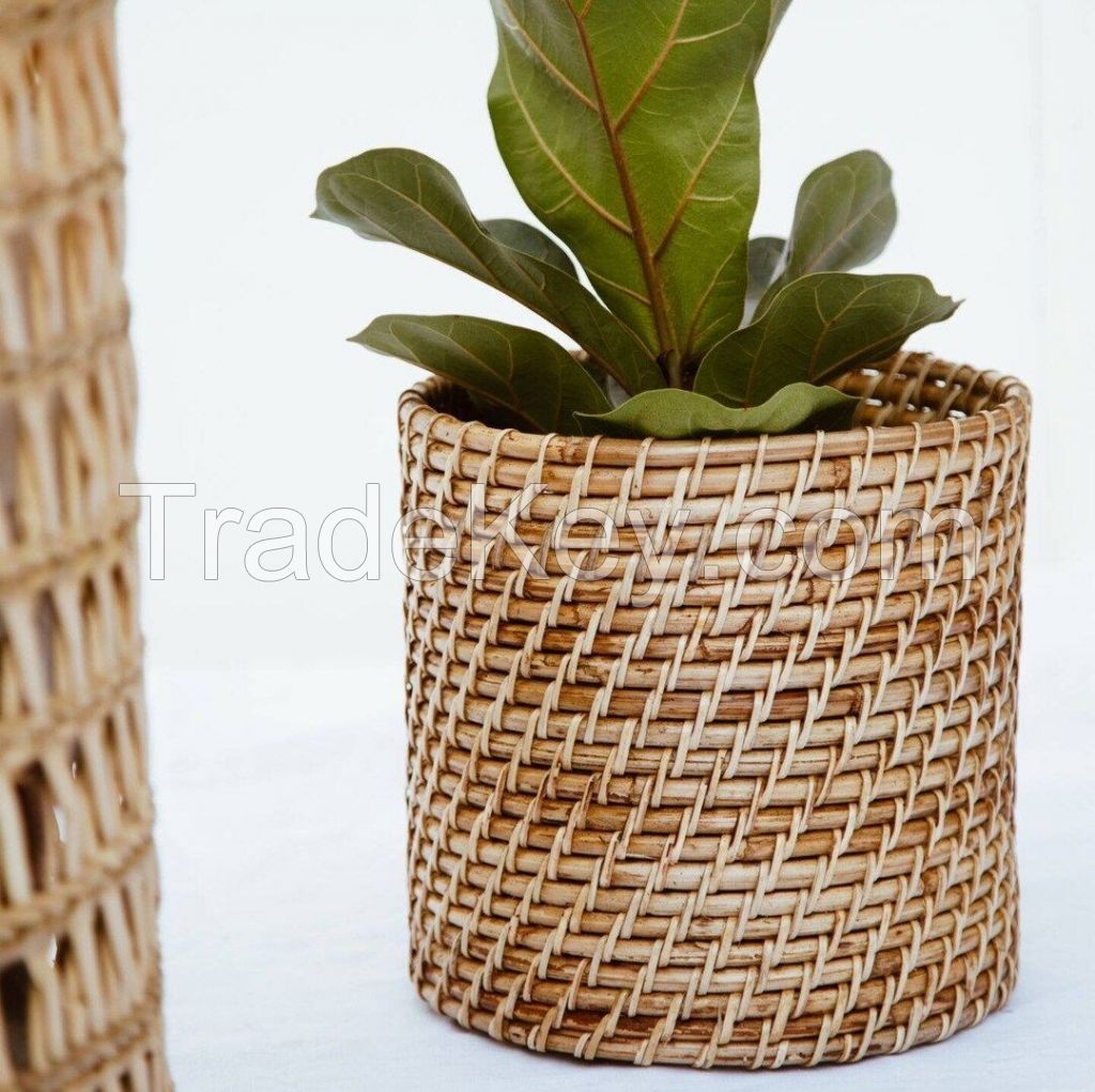 TOP SELLING RATTAN PLANTER FOR INTERIOR DESIGN