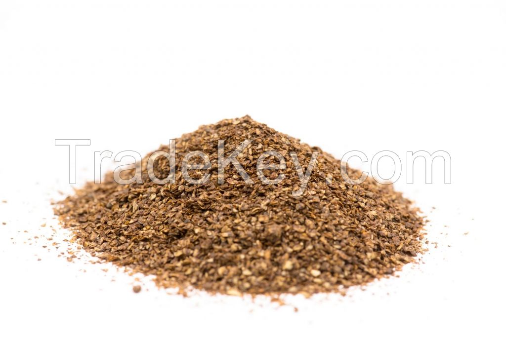 PREMIUM MOLASSES FOR HEALTHY SWEETNESS AND RICH MINERAL CONTENT