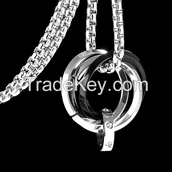 Triple Rings Necklace