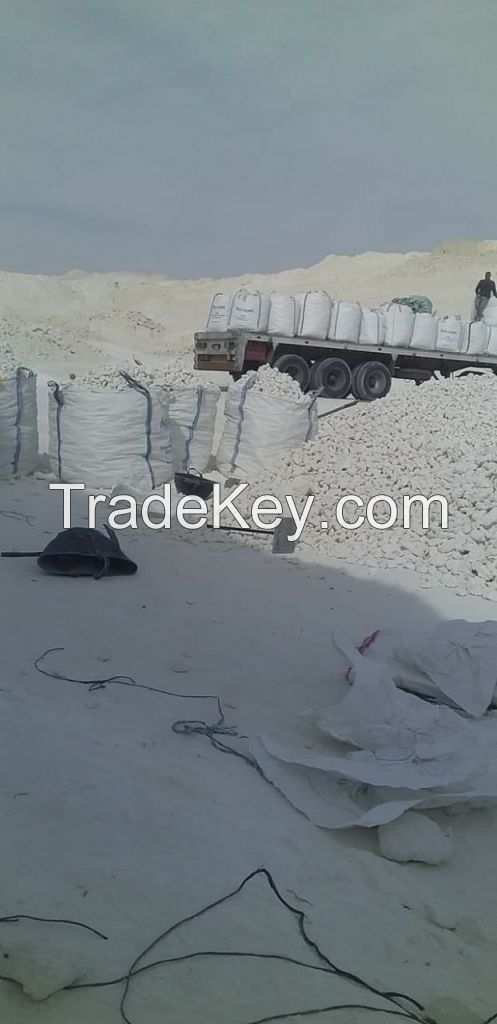 calcium carbonate lumps ( limestone) 99%