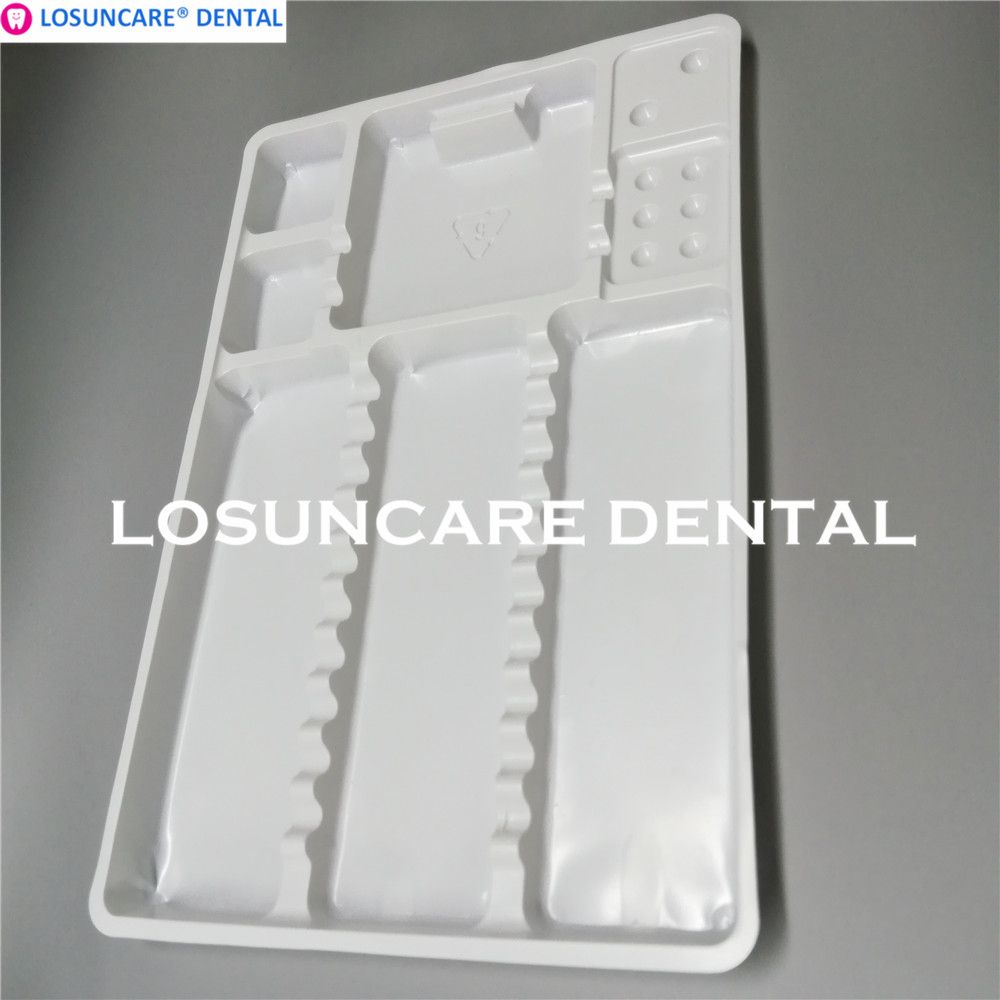 Dental Disposable Plastic Pallets Tray Segregated Placed Small and Large Dental Instruments Tray