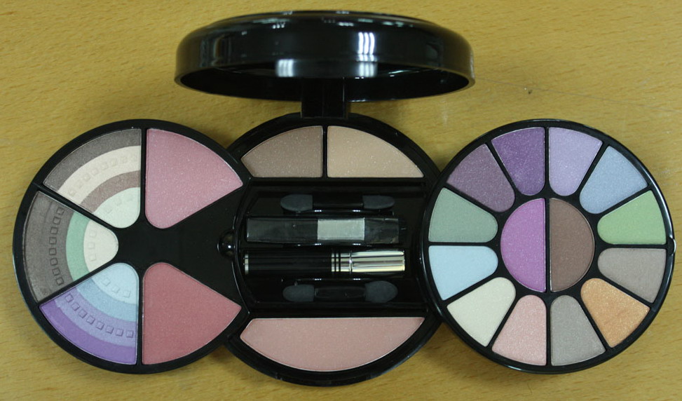 eye shadow