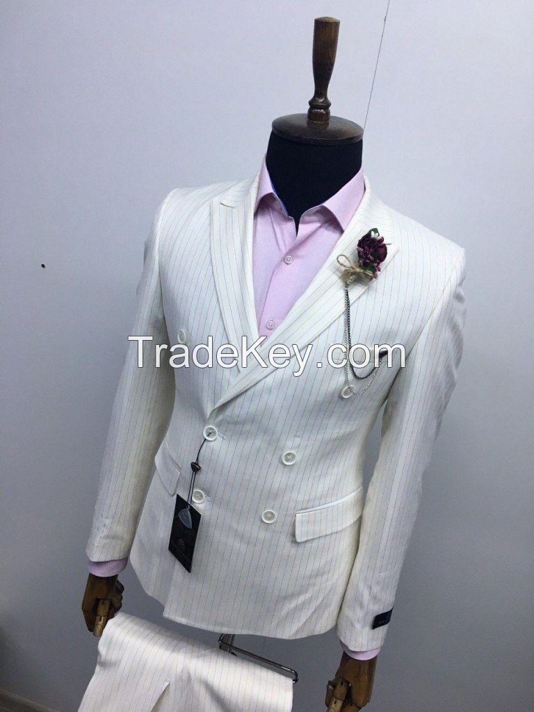 Double breasted suit slim fit