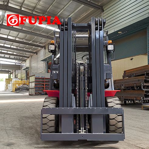 Lift trucks 5ton engine powered counterbalanced forklift truck