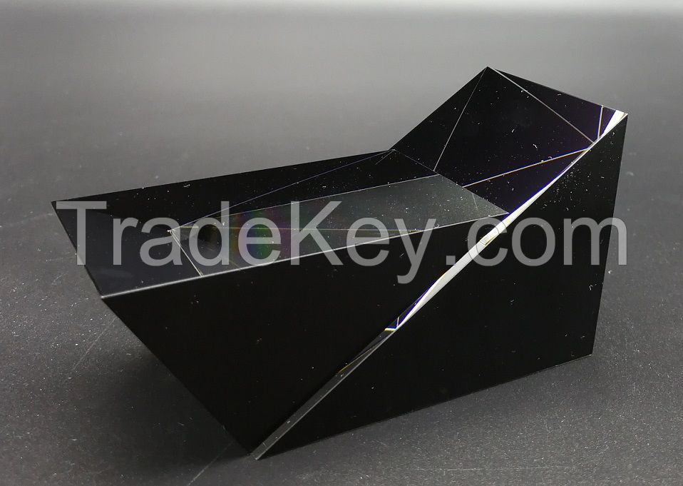 TIR prism for DLP projector