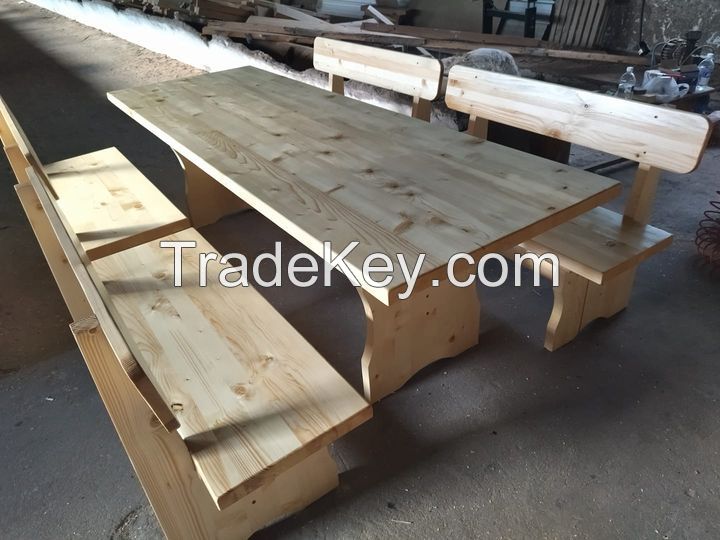 Production of Bavarian tables and benches.