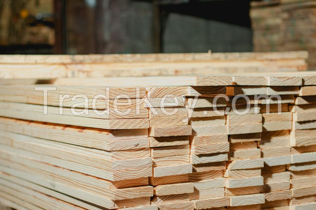 Kiln-Dried Pine Wood â Ready for Manufacturing & Distribution