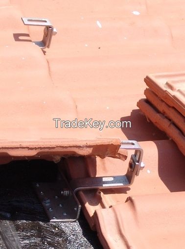 Tiled roof with hanger bolts or adjustable hooks mount systems