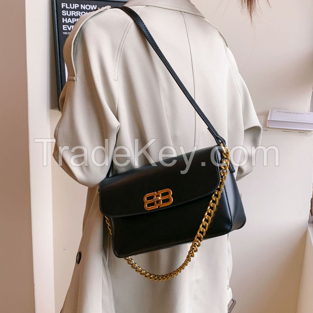 Fashion women's crossbody bag, metal chain,