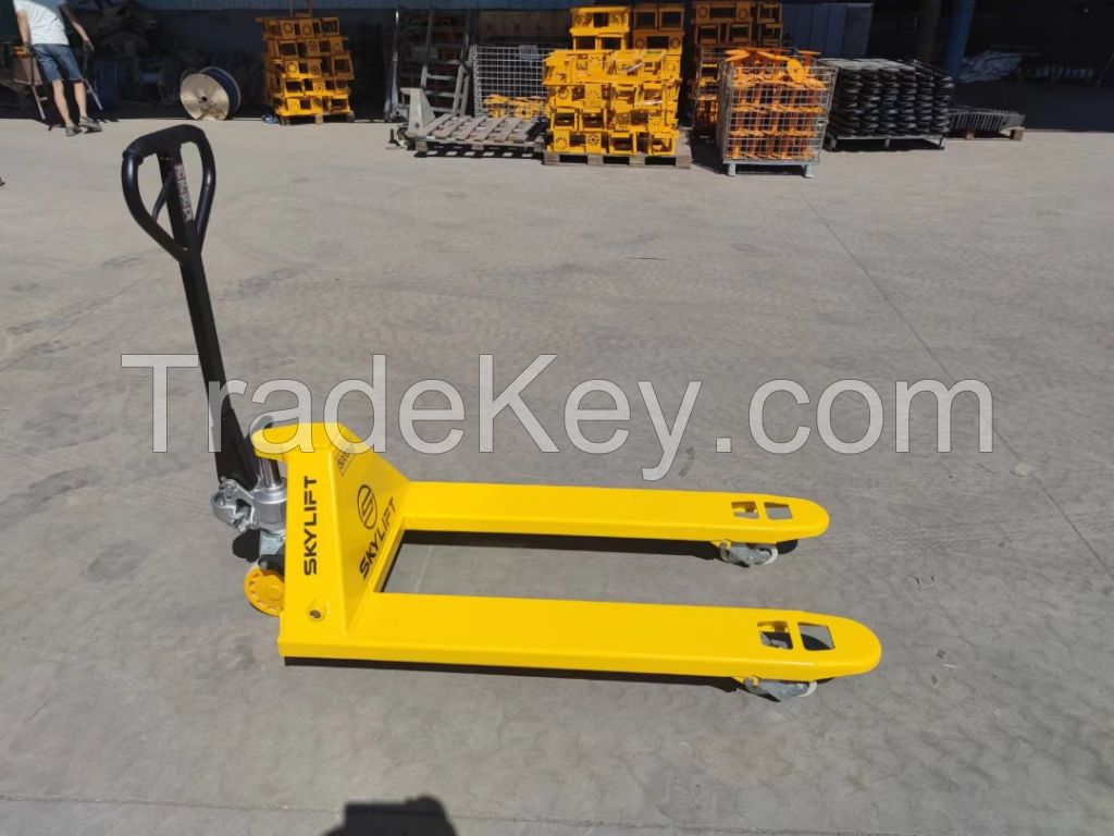 Hydraulic hand pallet truck