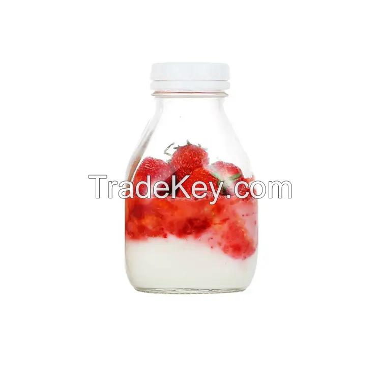 Hot Sale 300ml 500ml Square Shape Glass bottle Beverage Glass bottle for Juice Coffee Milkshake with Plastic Lid