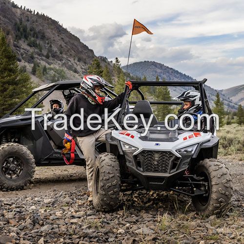 POLARIS RZR  200 EFI (AGES 10+)