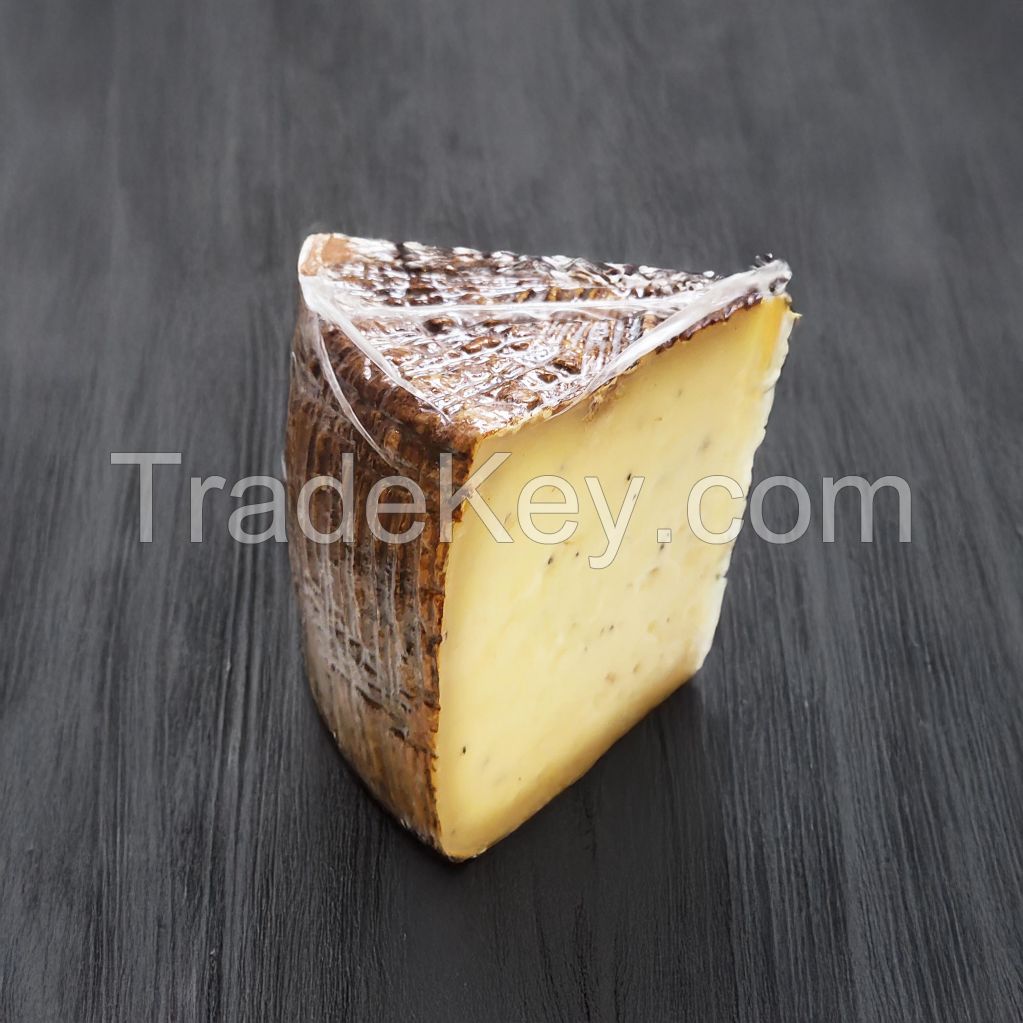 Pecorino Stagionato al Tartufo