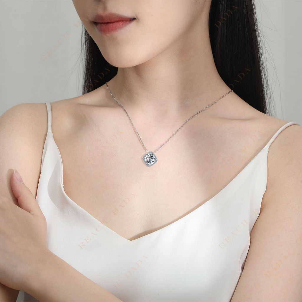 DaDa Fashion hot selling necklaces, square necklaces, couple necklaces, clavicle chains