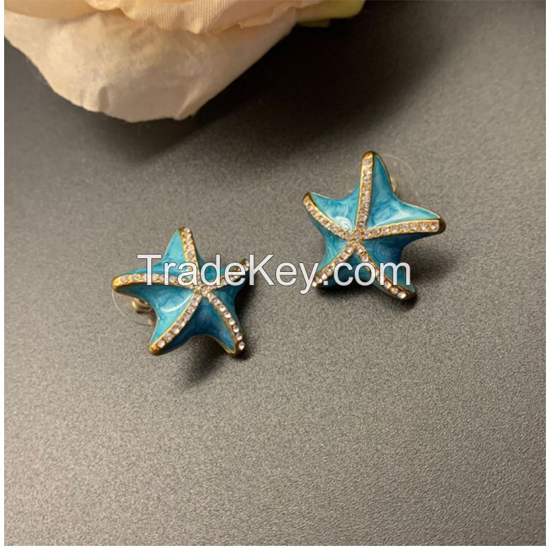 Wenyi diamond oil-dripping enamel starfish earrings