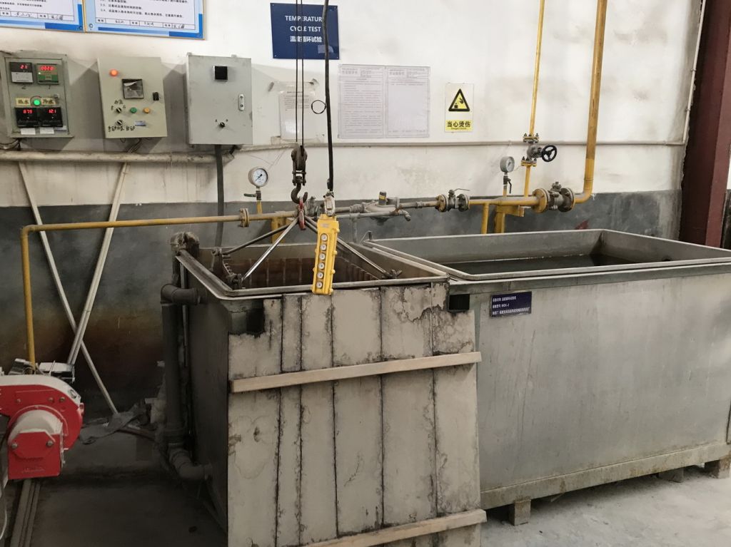 Ceramic insulator test Inspection third-party QC inspector final random Quality Control Service in China