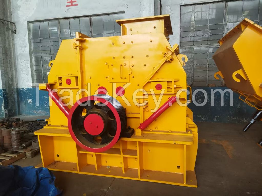 Sand making machine